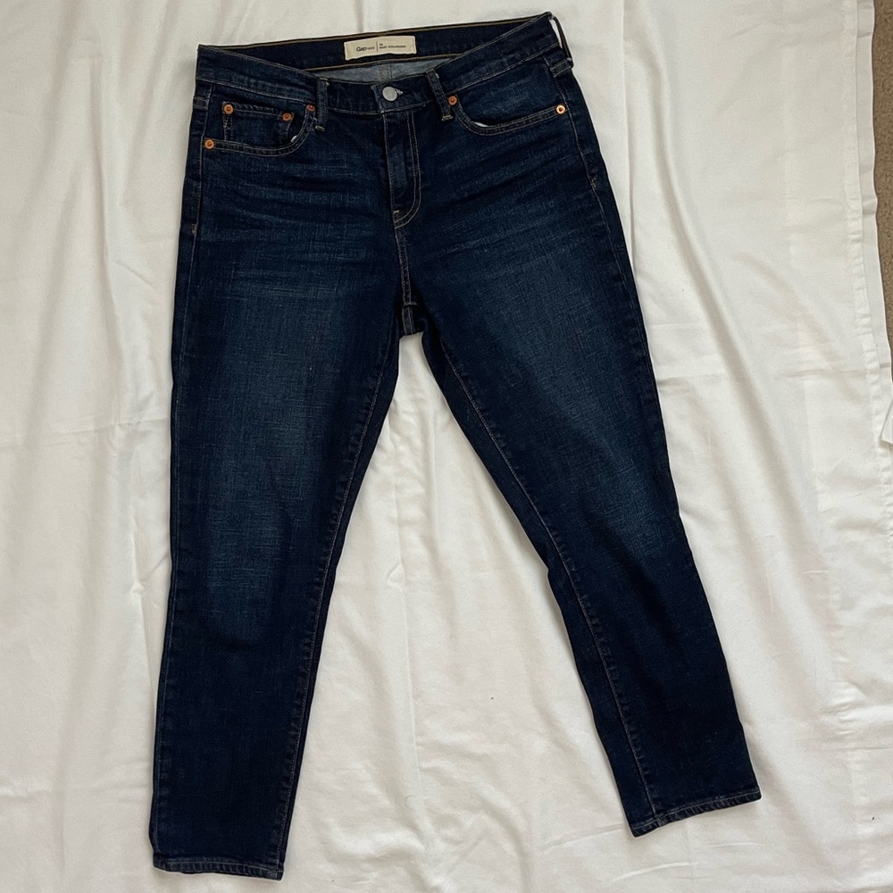 GAP girlfriend blue jeans 👖